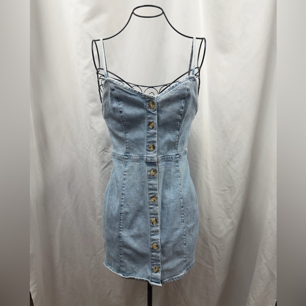 Zara light denim button down dress size XS - Picture 3 of 7
